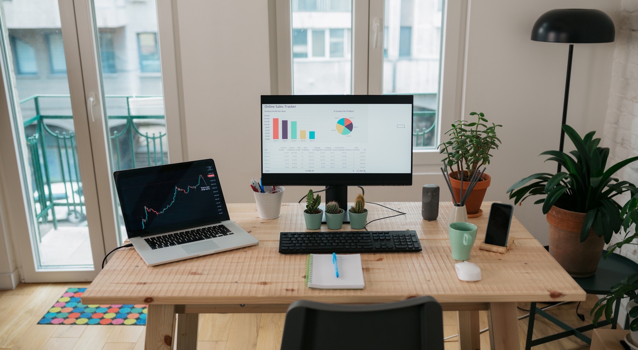 How to turn your laptop into a desktop computer