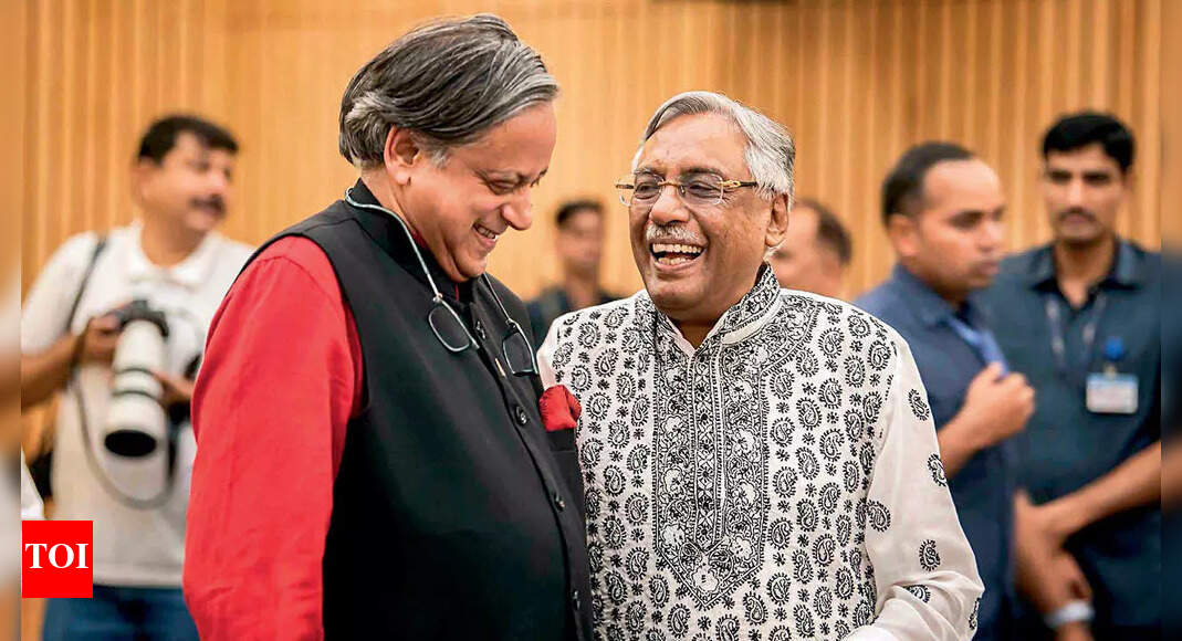 Celebrating India’s legacy, wisdom through books
