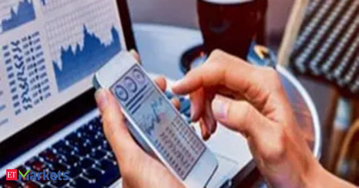 Corporates shift to short-term bonds amid slow bank rate cuts in India