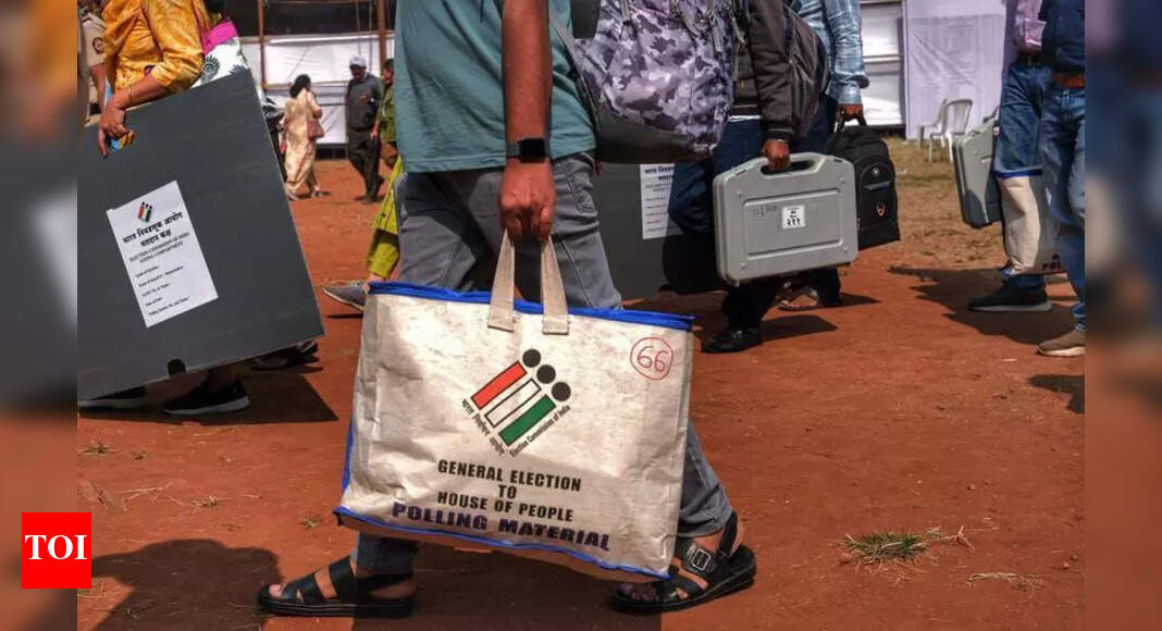 No material to indicate votes cast in name of dead people in Dhule LS seat: HC