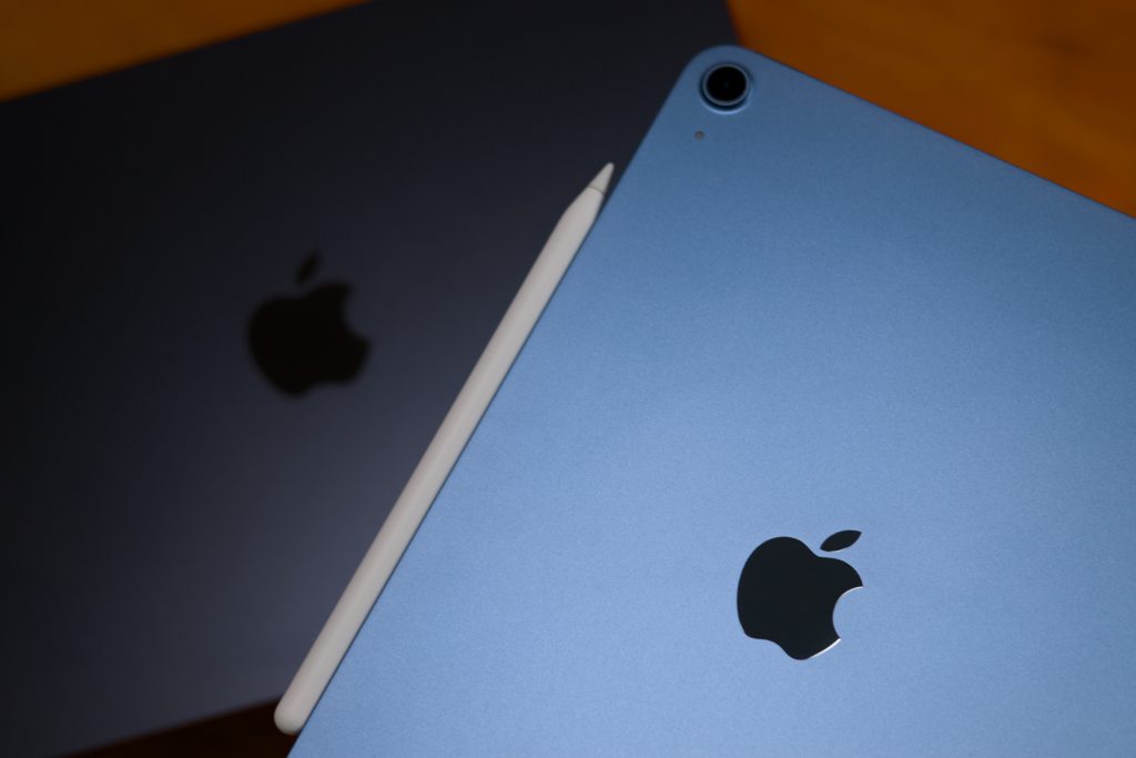 Apple’s Federighi: Macs will be Macs, iPads will be iPads, and never the twain shall meet