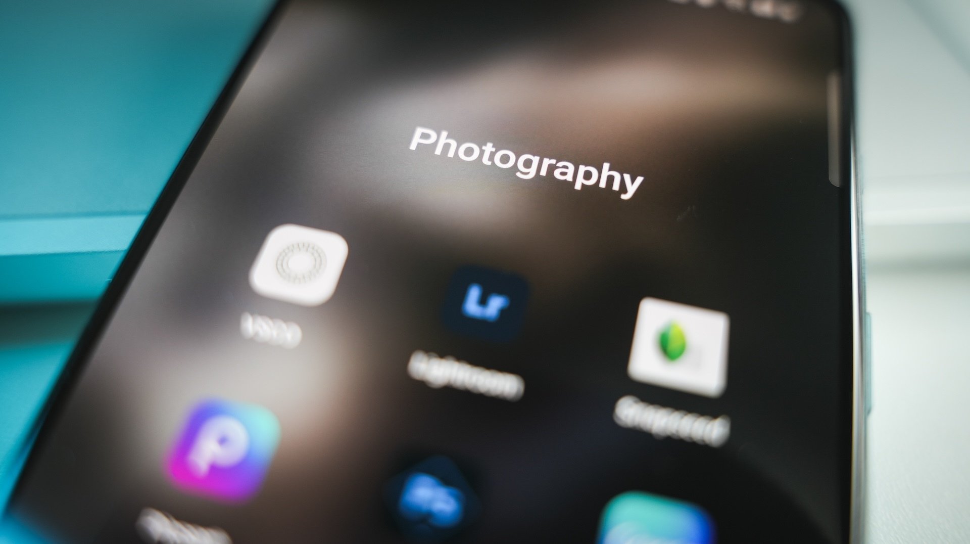 There’s New Reason to Never Keep Screenshots of Private Information on Your Phone
