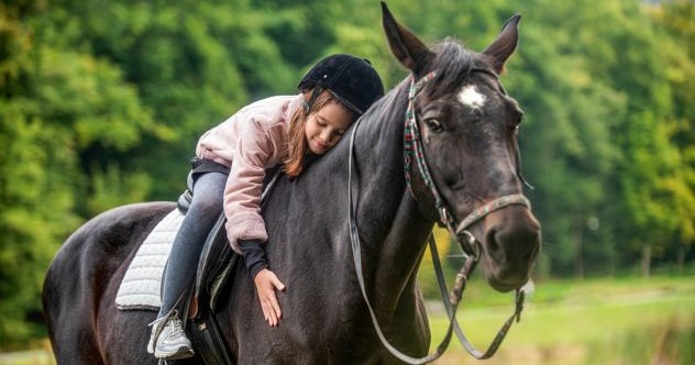 10 Inspiring Tales of Horses Being Human