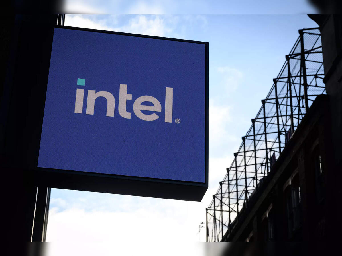 Intel to reduce headcount; shuts down automotive chip division