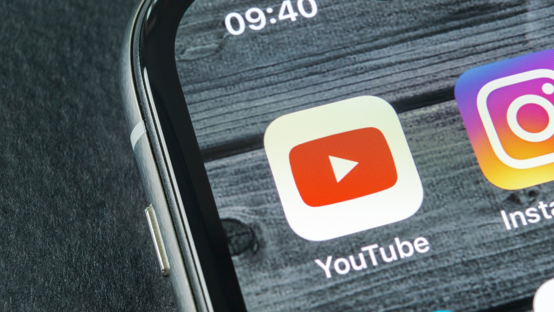 YouTube Is Getting AI Overviews Too, and You Can Try Them Now