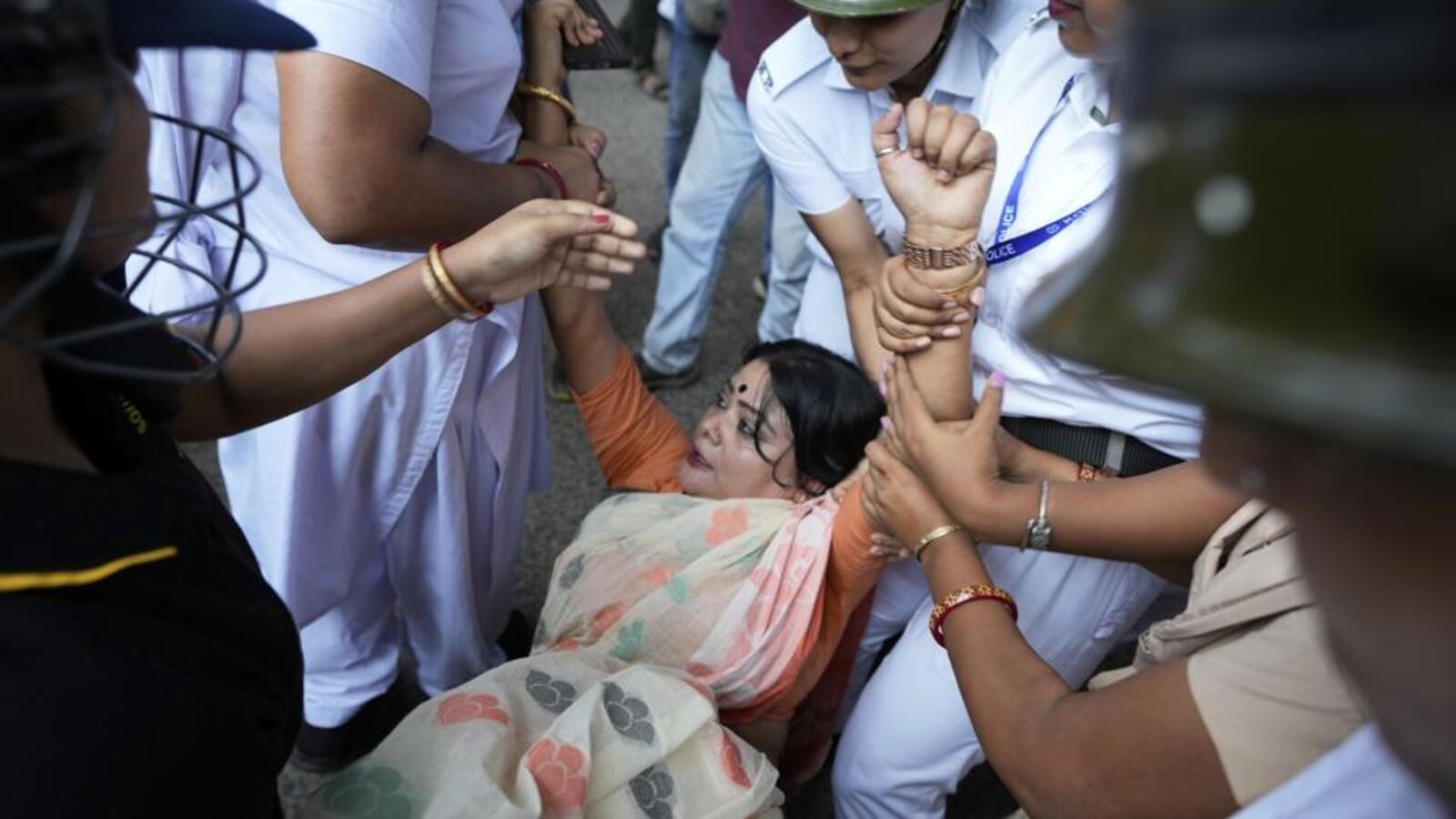 Kolkata police set up SIT to probe into Kasba law college gang rape case