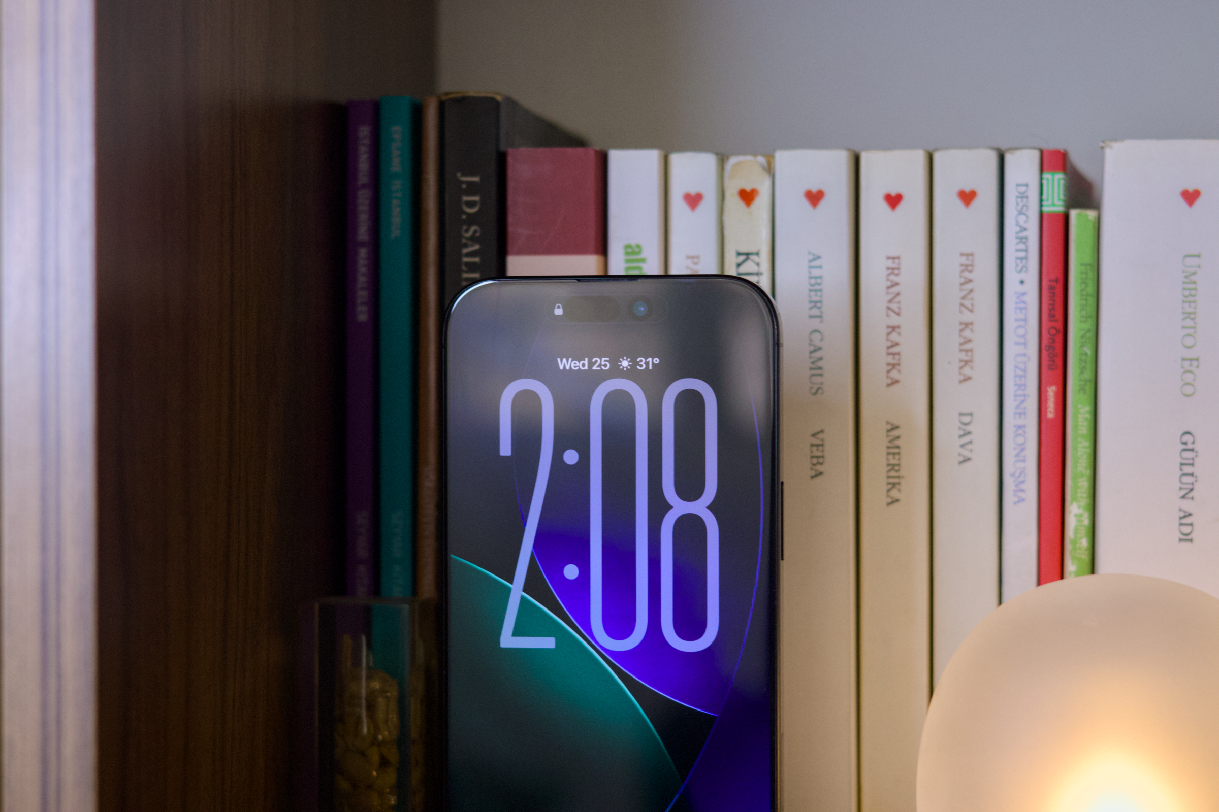 5 reasons to skip buying a new iPhone 17 this year
