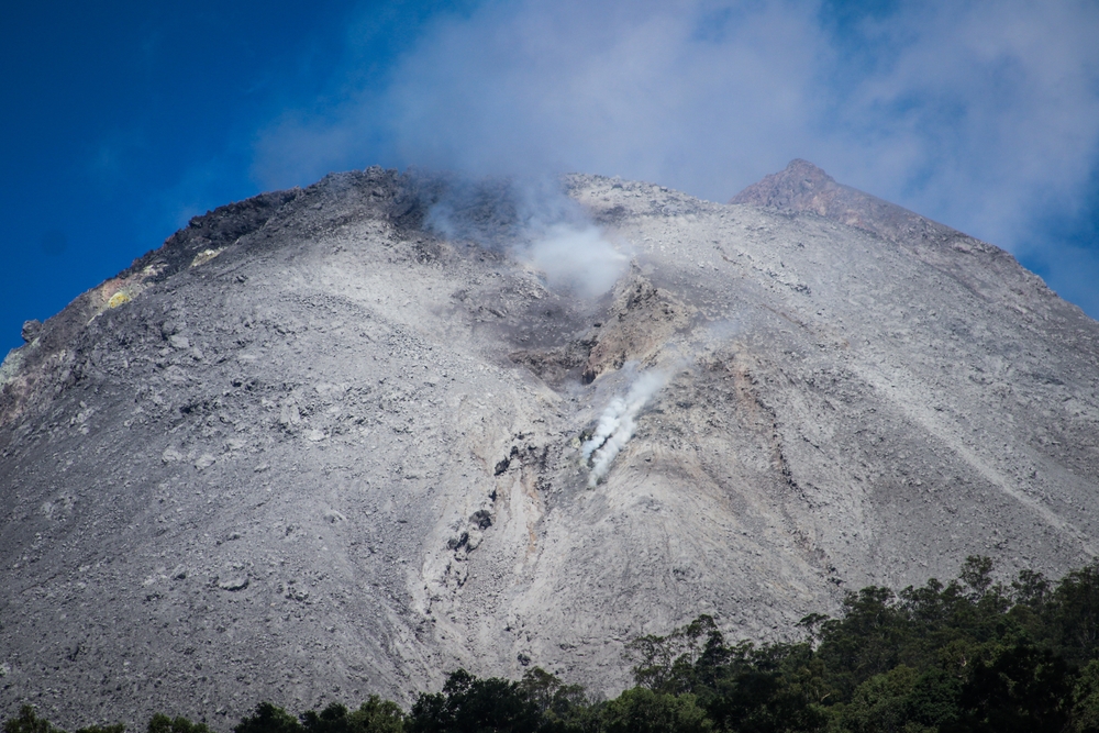 Volcanic Alert Systems Helped Keep People Safe During Mount Lewotobi Laki-laki Eruption