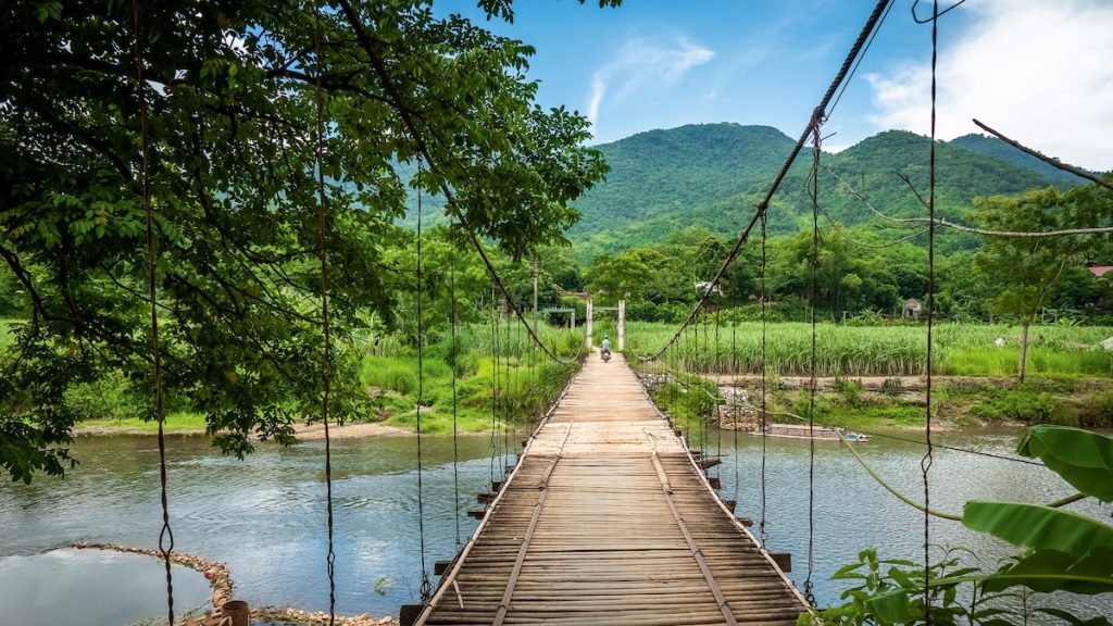 A practical guide to traveling in Vietnam