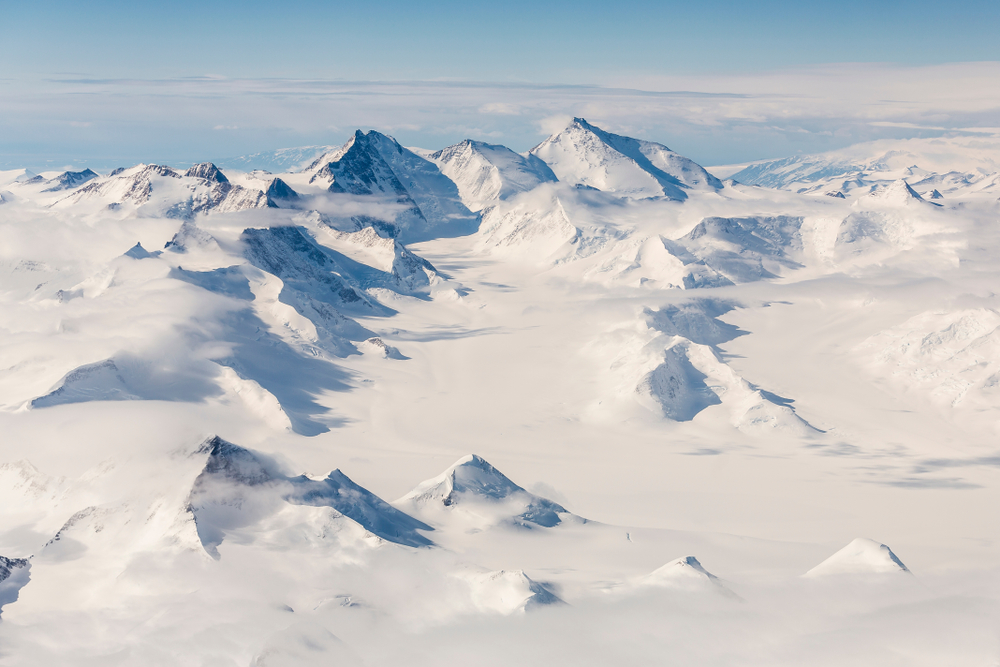 Rock Library Reveals the Mysteries of the Transantarctic Mountains