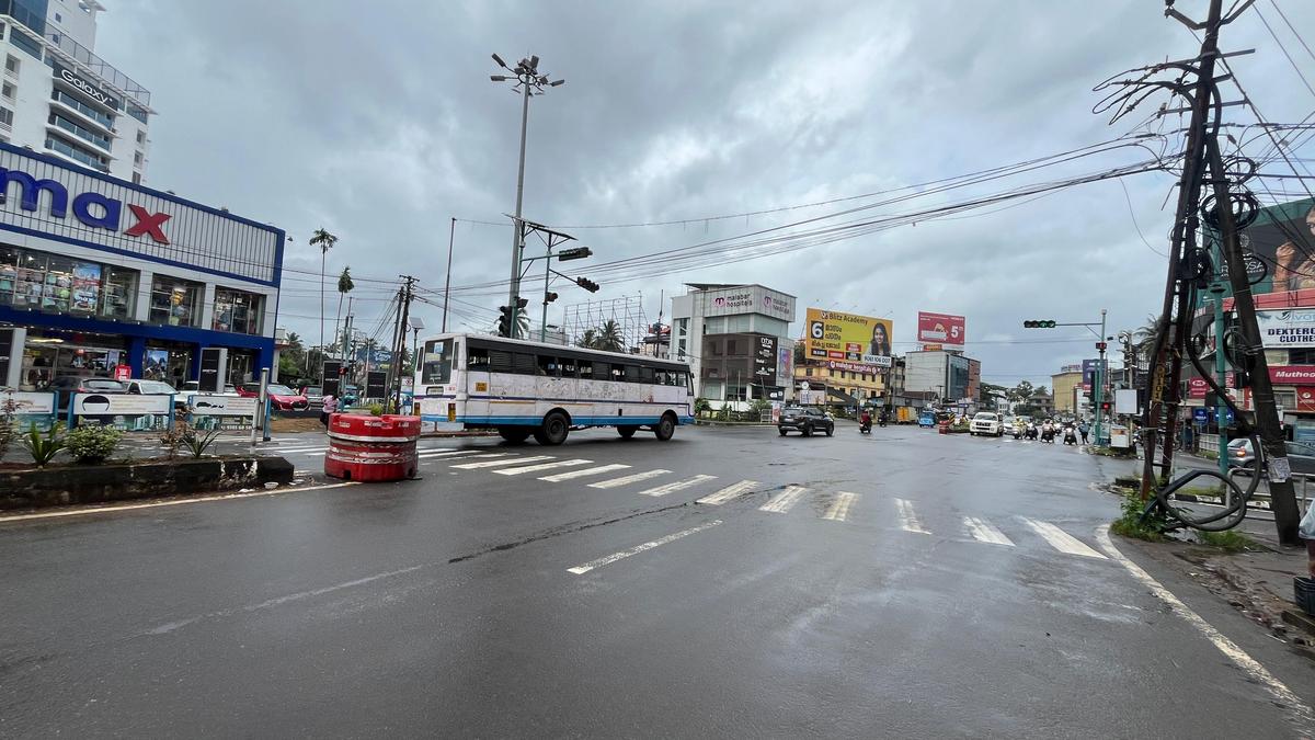 mananchira-malaparamba-road-widening-work-likely-to-be-completed-by-february-2026