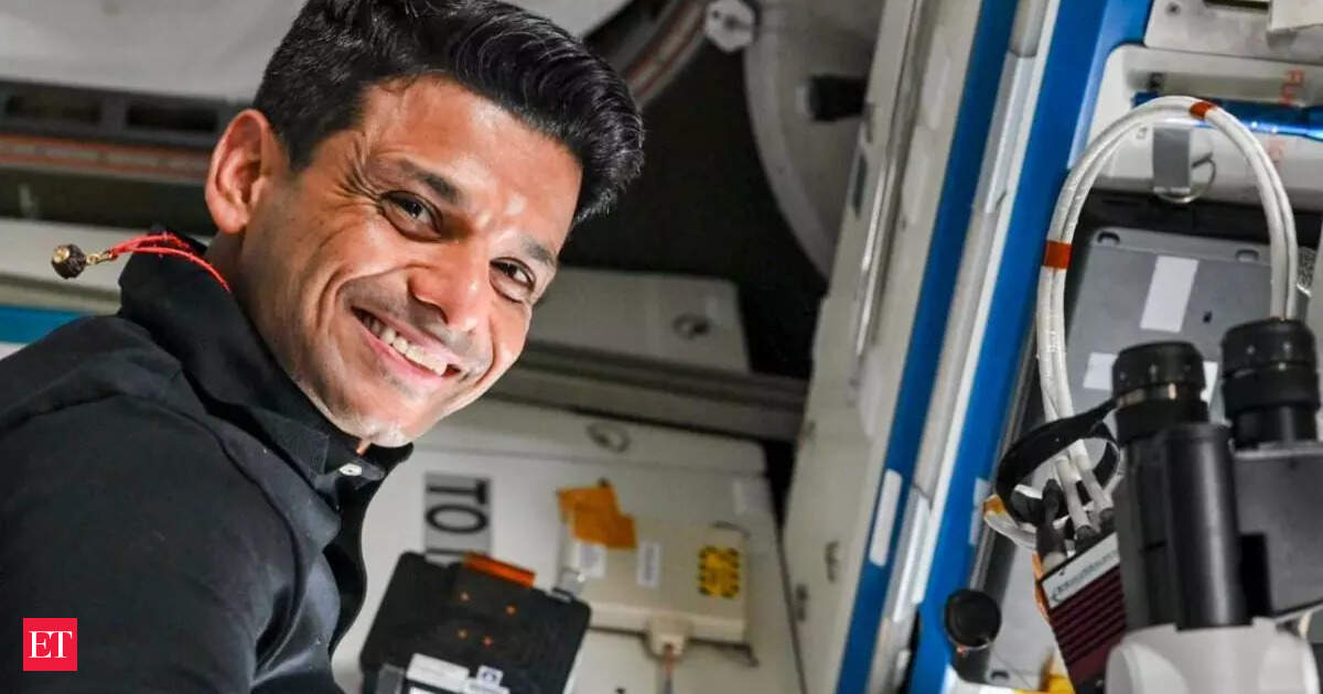 Shubhanshu Shukla grows moong in space