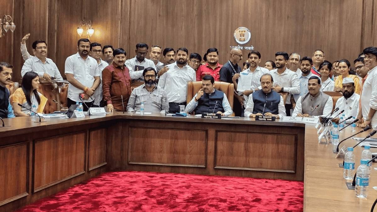 Fadnavis Brings Good News For Mumbai’s IT Hub Hinjawadi, Metro By 2025
