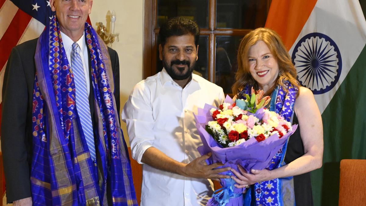 cm-seeks-us-support-for-$1-trillion-economy-dream-by-2035