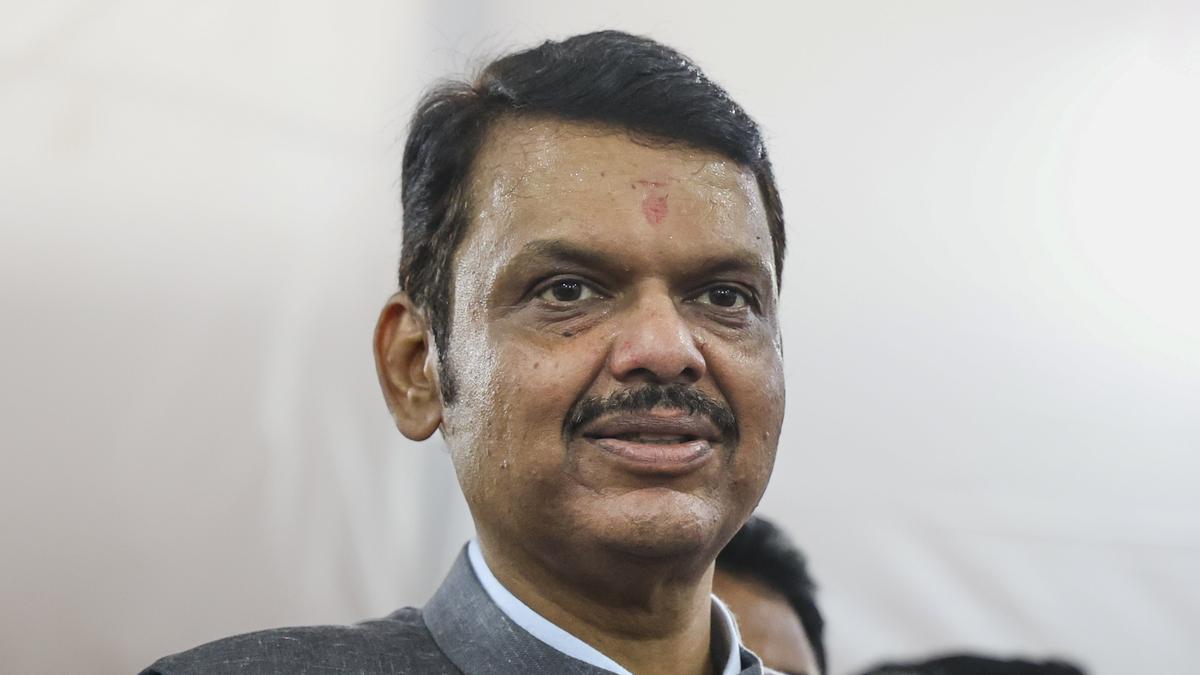 fadnavis,-mountaineers-hail-inclusion-of-shivaji-maharaj’s-forts-in-unesco-world-heritage-list