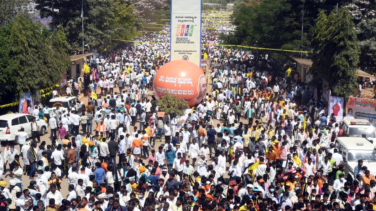 karnataka-congress-needs-more-than-holding-obc-meet-here-to-woo-the-communities-to-party,-say-activists
