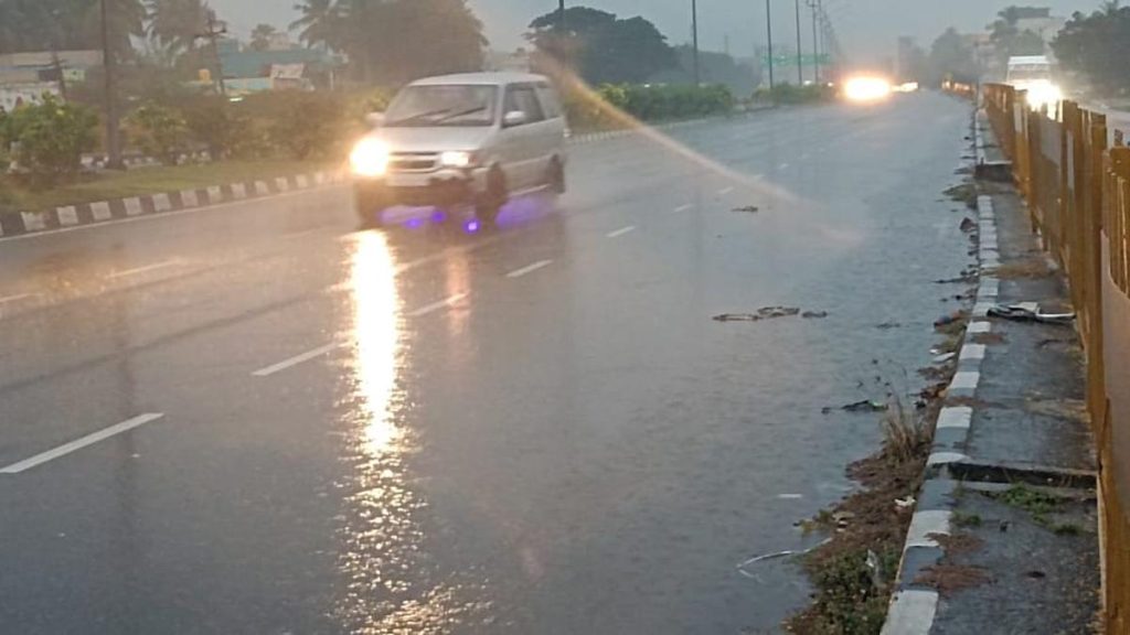 Rain brings respite from heat in Vellore, nearby districts
