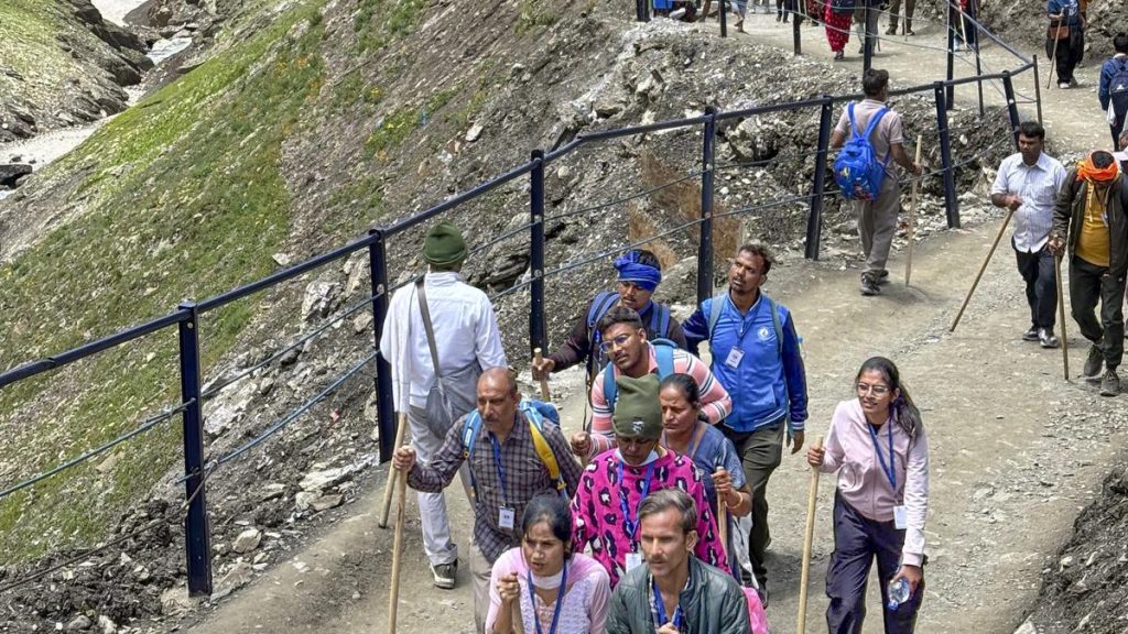 Amarnath Yatra: Over 7,000 Pilgrims Depart from Jammu Base Camp