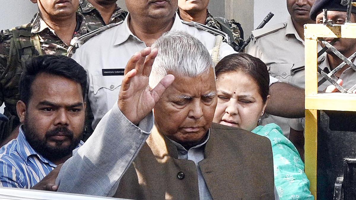land-for-jobs-scam:-lalu-yadav-moves-supreme-court-to-stay-trial-court-proceedings