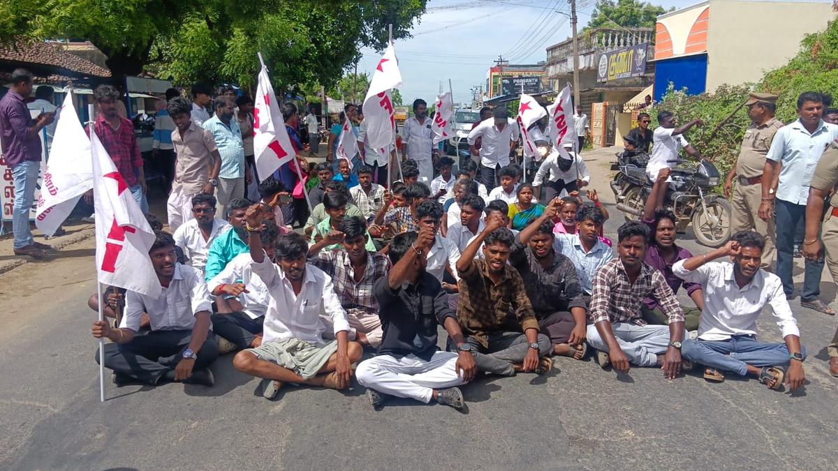 student’s-death-at-private-college-near-nagapattinam-sparks-protest