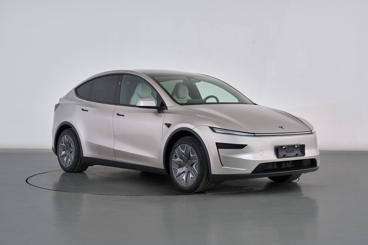 Tesla Launching a New Three Row Model YL in China