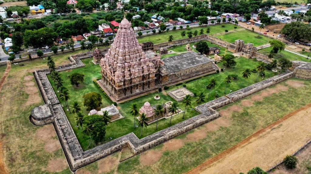 How a Military Campaign in the Gangetic Plains Shaped the Chola Capital