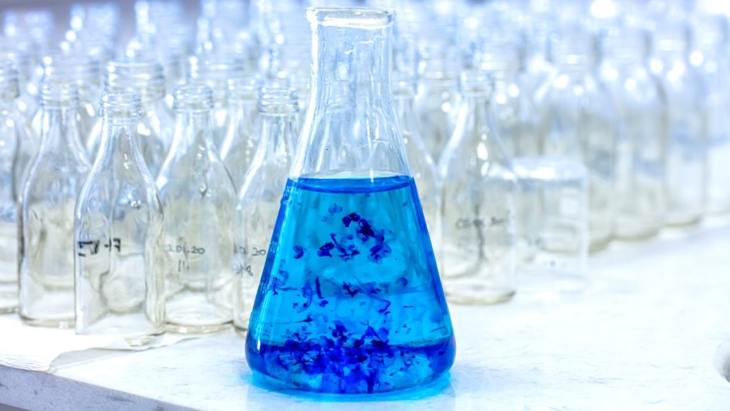 Influencers are drinking fabric dye for brain health—could it possibly work?