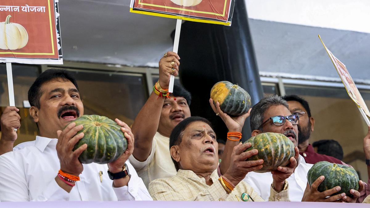congress-brass-unhappy-over-mlas-not-opposing-public-security-bill-in-assembly