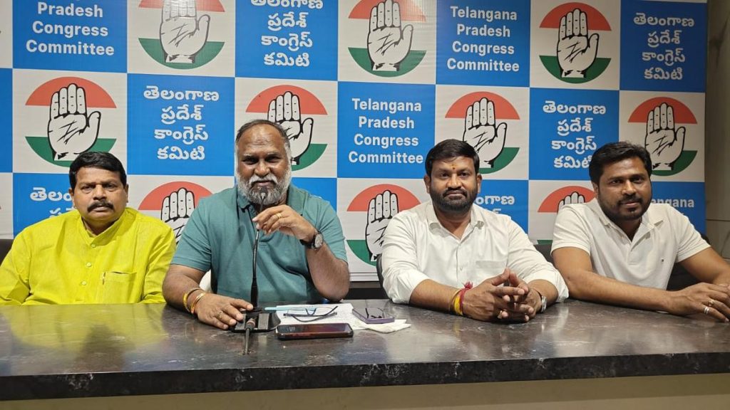 Jagga Reddy Seeks Clarity from KTR on Meeting with AP's Nara Lokesh