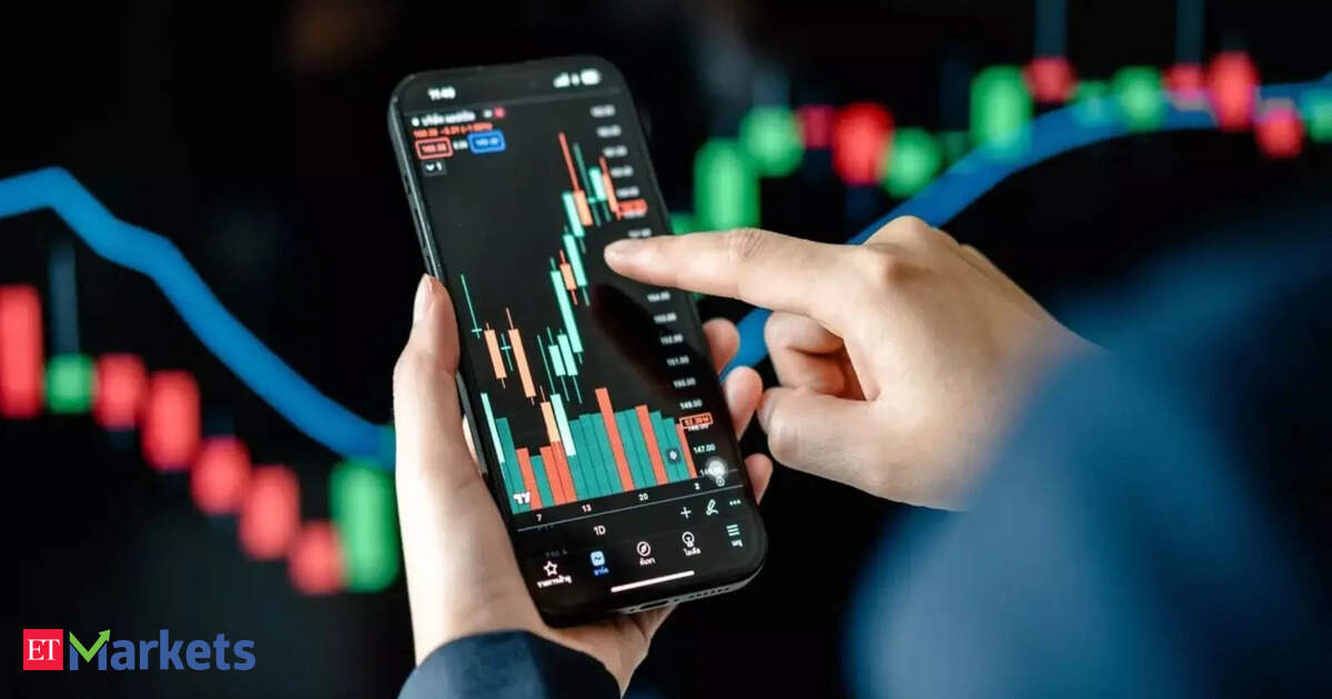 Early Q1 results show a slowdown in revenue and profit growth for Indian companies