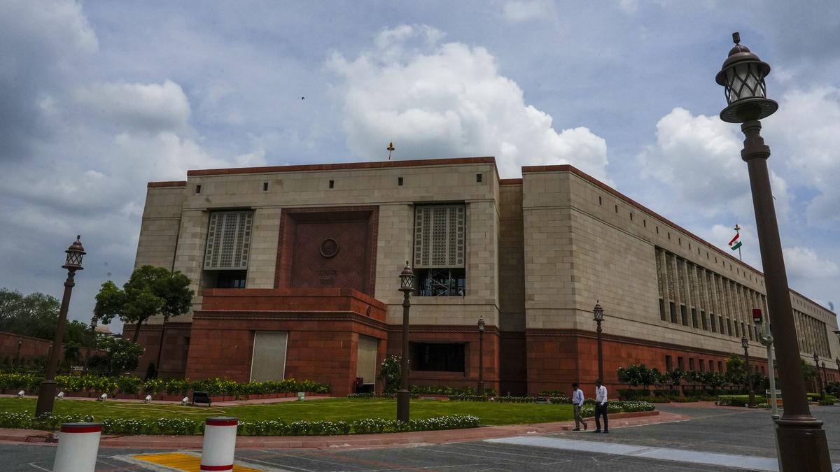 parliament-monsoon-session-day-1-live:-government-ready-to-discuss-all-issues