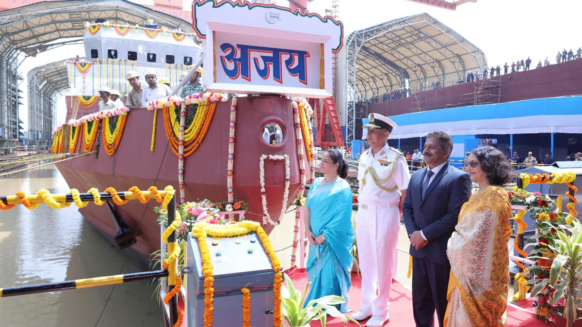 indian-navy-key-to-power-projection-and-regional-stability:-vice-admiral-deshmukh