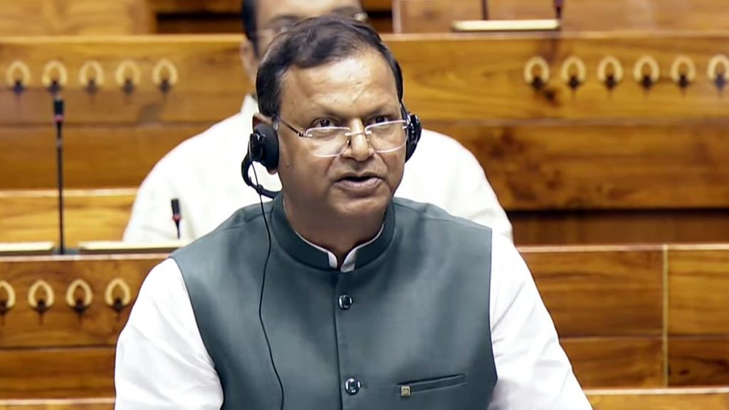 Centre seeks inputs from States, central ministries on 8th Pay Commission