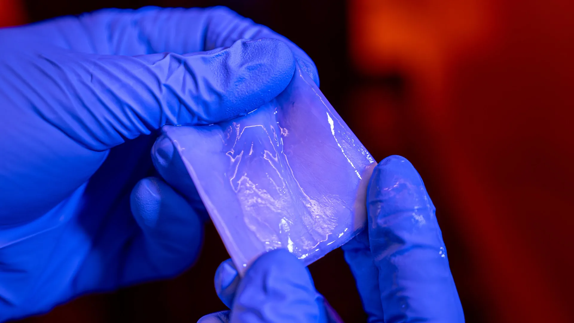 Goodbye plastic? Scientists create new supermaterial that outperforms metals and glass