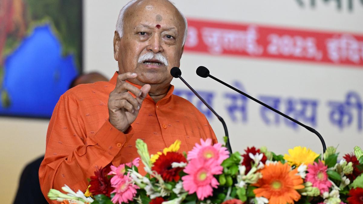 integration-of-labour,-industrial-and-national-interest-is-a-challenge-in-age-of-technological-transformation,-says-mohan-bhagwat