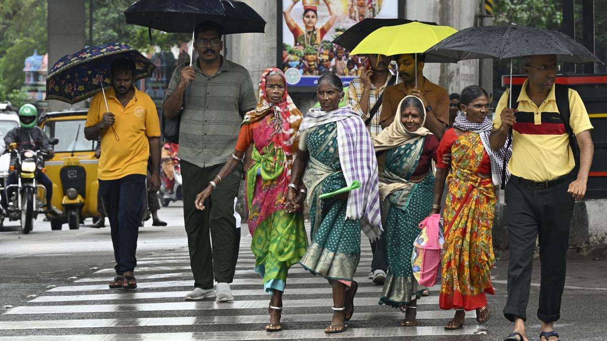 tgiccc-steps-up-monsoon-response,-issues-red-and-orange-alerts-in-telangana