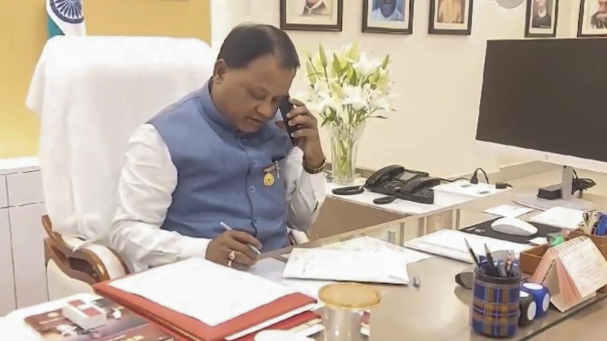 odisha-signs-mous-with-33-companies-in-textile-sector 