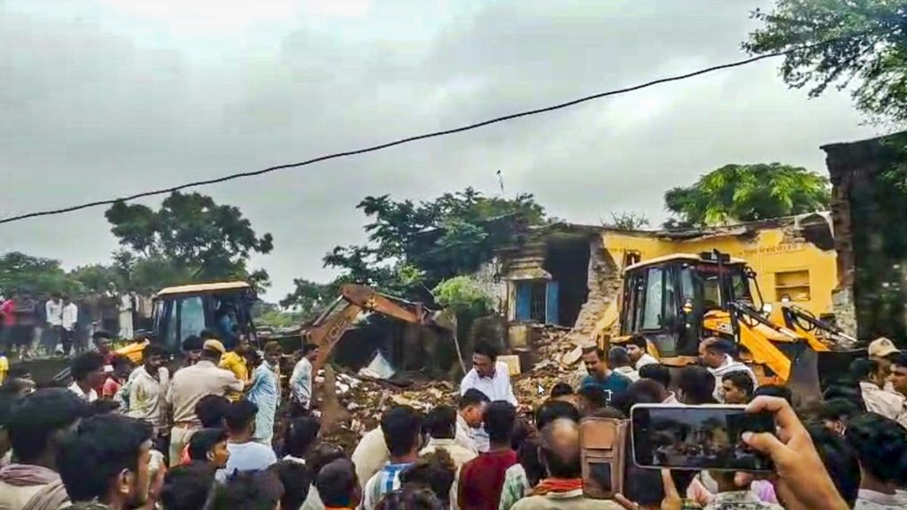 Rajasthan School Collapse: Rahul Gandhi Calls for Probe, Punitive Action