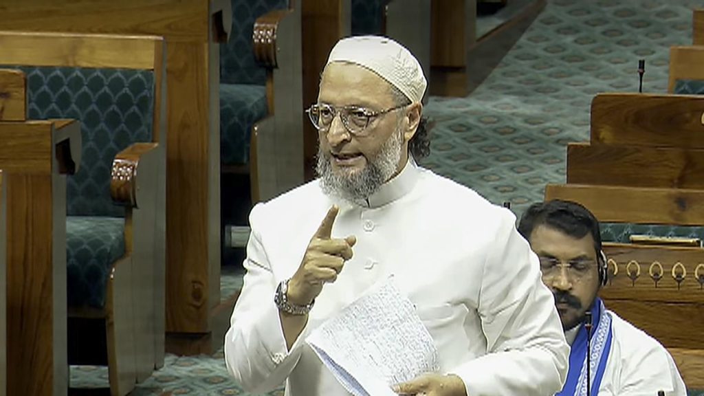 Owaisi Questions Fighter Jet Readiness, Criticizes Centre's Strategy in Operation Sindoor