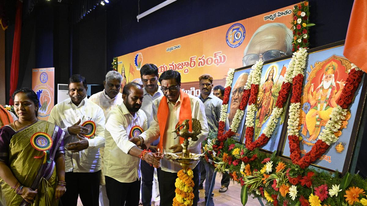 andhra-pradesh-health-minister-calls-for-indianisation-of-industry
