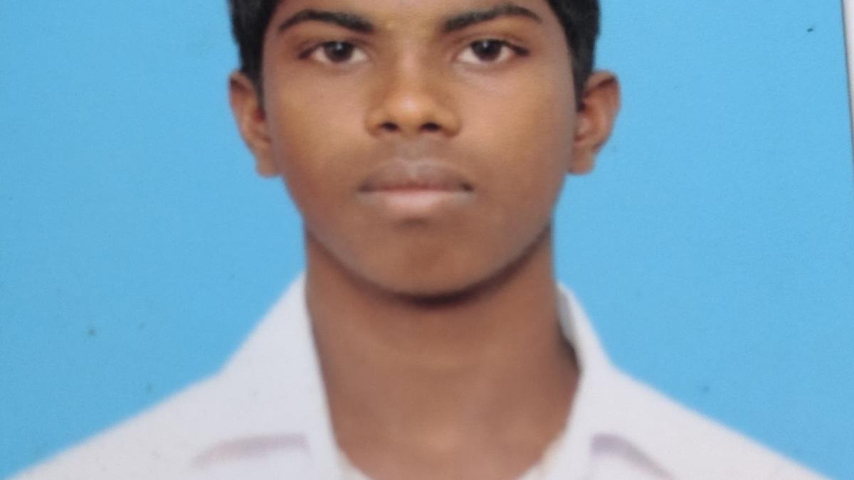 15-year-old-boy-found-dead-in-school-well-near-tirupattur-town