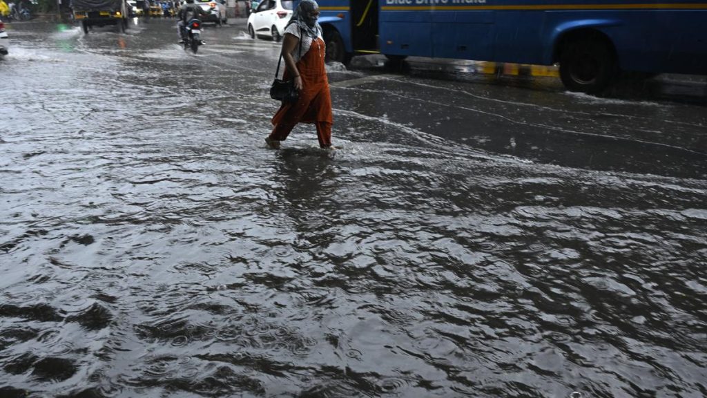 Hyderabad Traffic Grinds to Halt Amid Heavy Rains