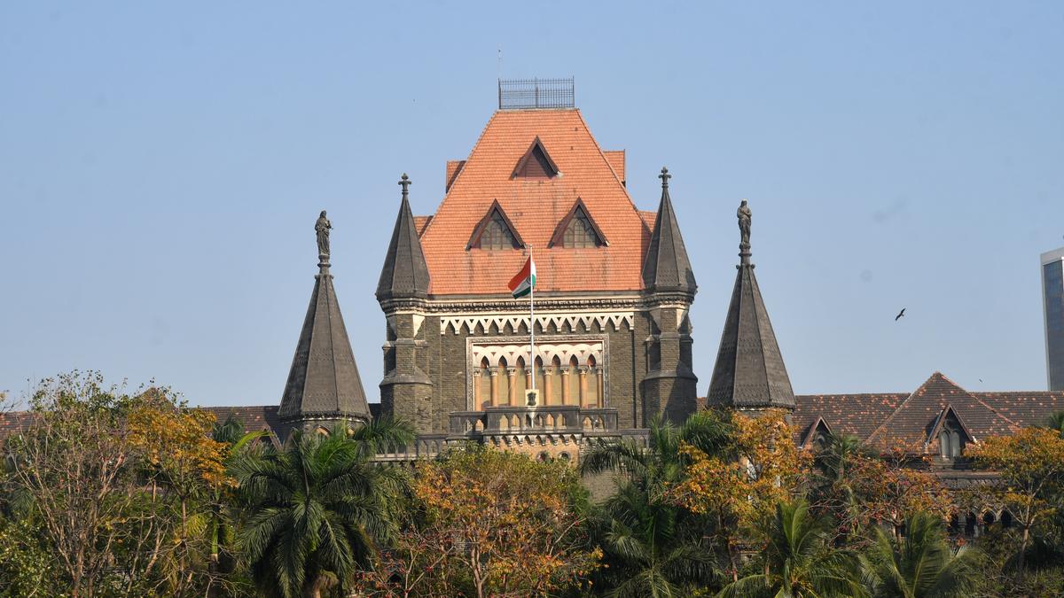 bombay-high-court-says-‘no’-to-contempt-proceedings-against-cpi(m)