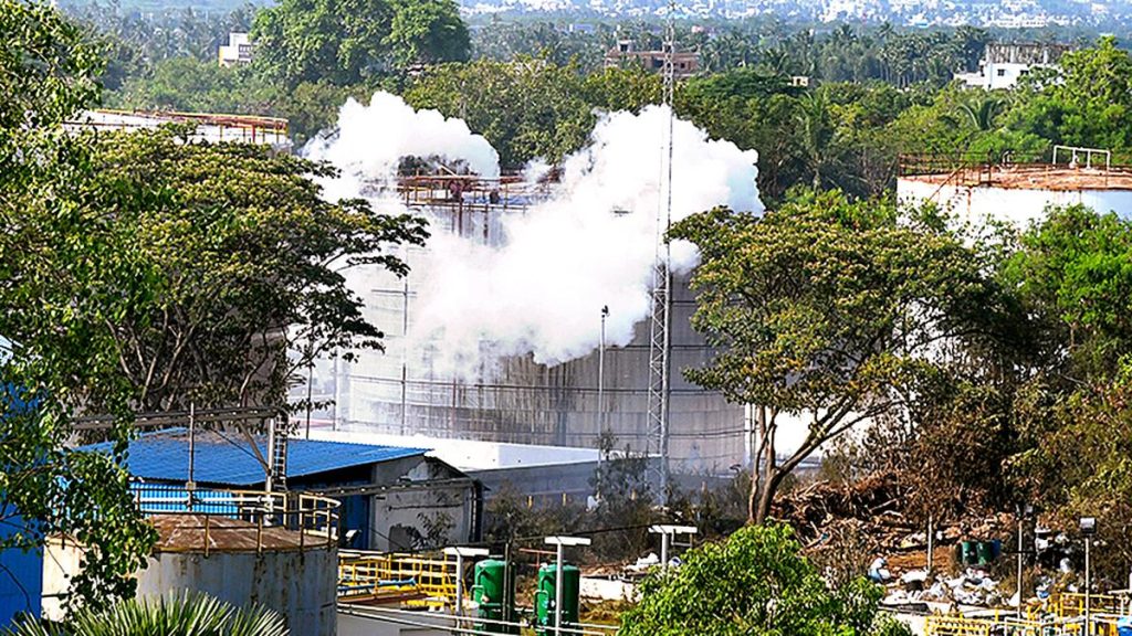 Gas Leak Explosion in Hyderabad's Medchal Market Claims 1 Life, Injures 2