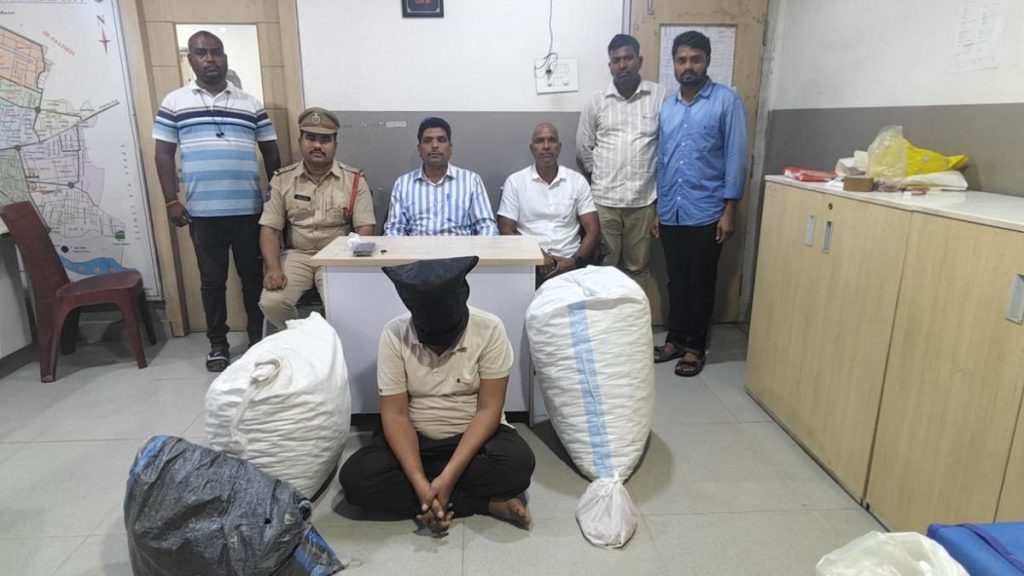 Rajasthan man arrested with 21 kg poppy husk in Amberpet