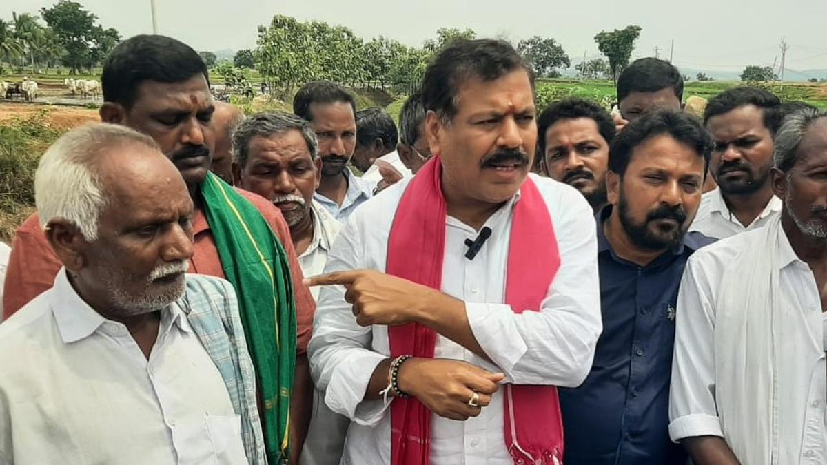 former-mla-slams-govt-for-not-providing-irrigation-water-in-pangal-mandal  
