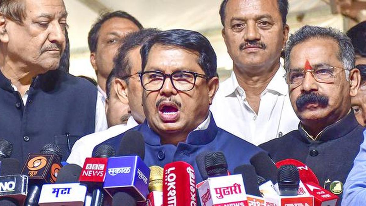 use-vvpats-in-maharashtra-local-body-polls-or-go-back-to-ballot-papers:-congress’s-wadettiwar