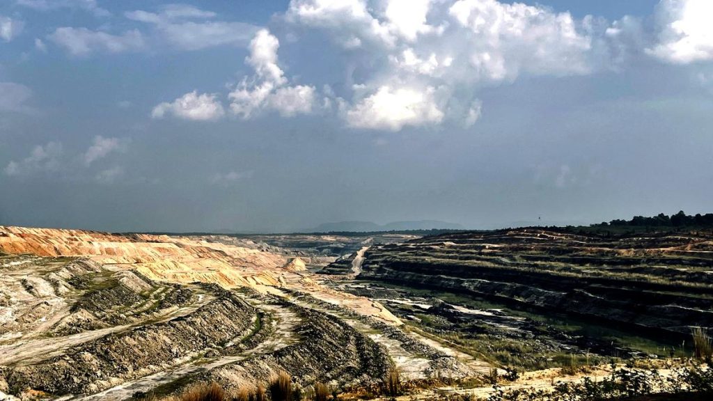 Fresh Controversy as New Mining Project Cleared in Chhattisgarh's Hasdeo Region