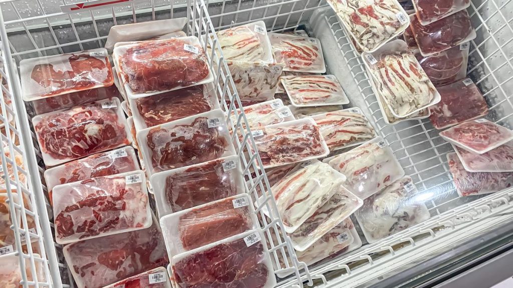 J&K government grapples with stinky meat problem, seizes around four tonnes of unsafe mutton 