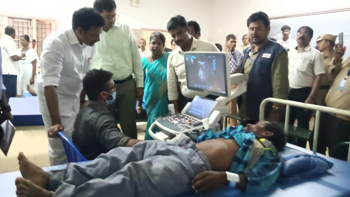 nalam-kaakkum-stalin-camps-in-tiruchi-benefit-over-4,500-residents